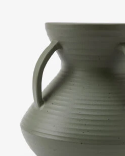 Isaiah Vase -Bloomingville Store IsaiahVase MDCR2453 GRN OS D1