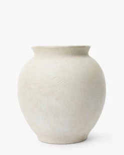 Isla Terracotta Vase -Bloomingville Store IslaTerracottaVase MDCR3067 OWH S MAIN T