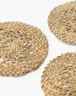 Joanie Woven Coasters (Set Of 4) -Bloomingville Store JoanieWovenCoasters Setof4 MKTN1023 NAT S4 D2