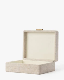 Natural Fabric Boxes -Bloomingville Store NaturalFabricBoxes MDCR2720 OWH L D1 T