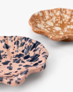 Splatter Coquillage Dish -Bloomingville Store SplatterCoquillageDish MDCR3050 PNK OS D2 T